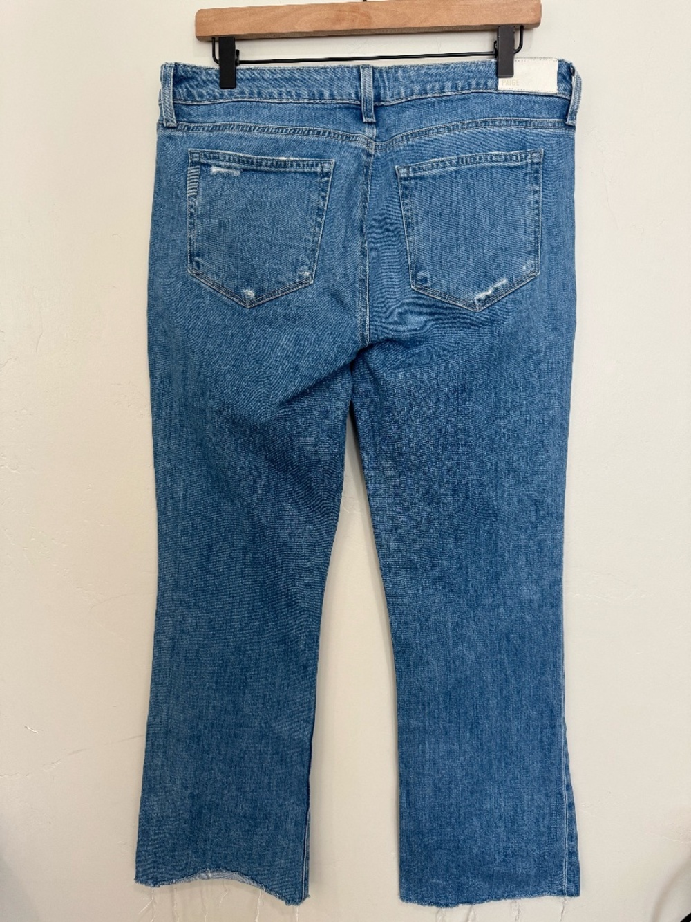 PAIGE Sloane Straight Leg Raw Hem Jeans Size 31 Mid Rise Bliss Distressed - Picture 3 of 7